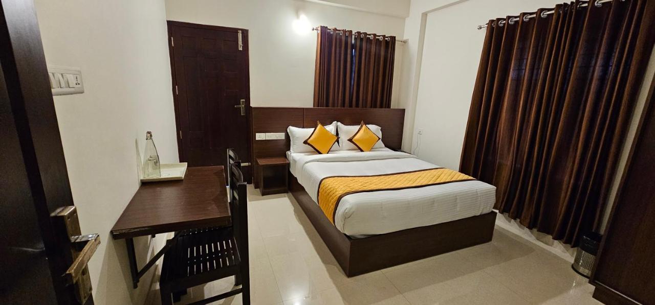 Blueway Residency Downtown Hotel Thiruvananthapuram Eksteriør bilde