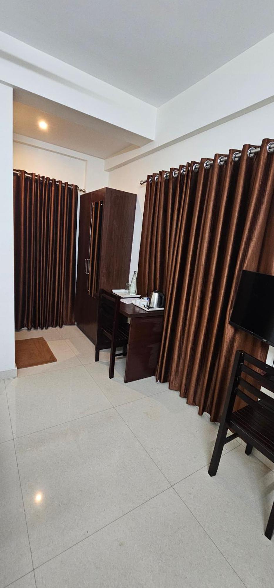 Blueway Residency Downtown Hotel Thiruvananthapuram Eksteriør bilde