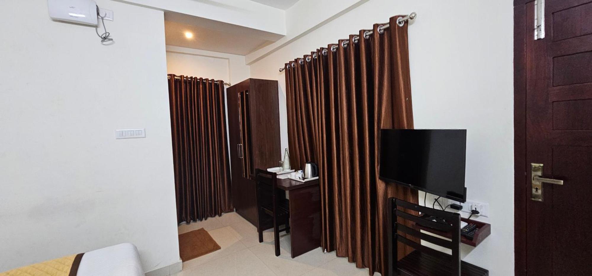 Blueway Residency Downtown Hotel Thiruvananthapuram Eksteriør bilde