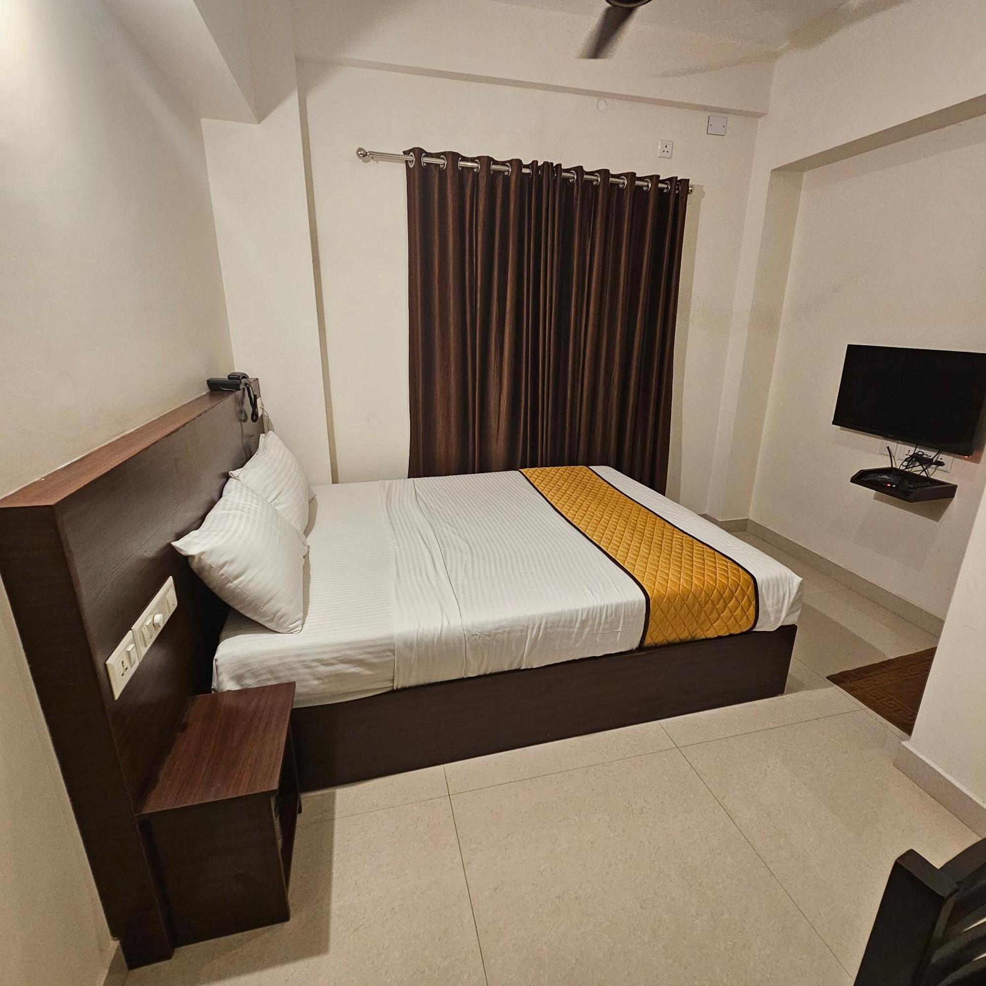 Blueway Residency Downtown Hotel Thiruvananthapuram Eksteriør bilde